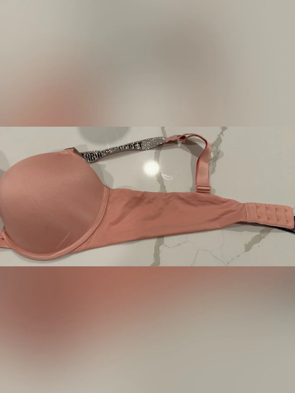 Victoria’s Secret Very Sexy Push Up Bra 38B Pink Rhinestone Logo Straps Bling